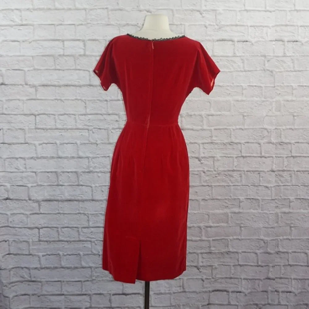 Vintage 50s Crushed Velvet Rhinestone Dress - Picture 6 of 11